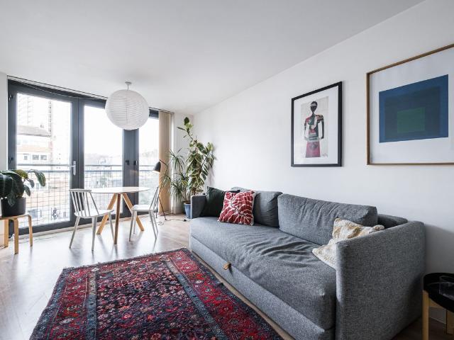 Apartment for rent in Haggerston, Greater London