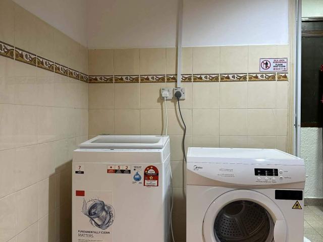 Room for rent in Petaling, Damansara Damai