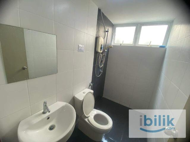 Room for rent in Petaling, Damansara Damai