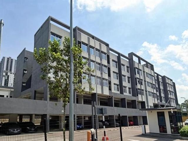 Townhouse for sale in Petaling, Subang Jaya