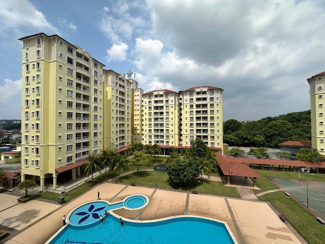 Condominium for sale in Petaling, Subang Jaya