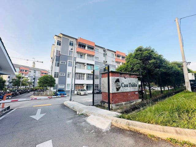 Apartment for sale in Tanjong Sepat, Selangor