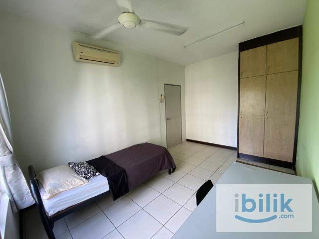 Room for rent in Petaling, Damansara Damai