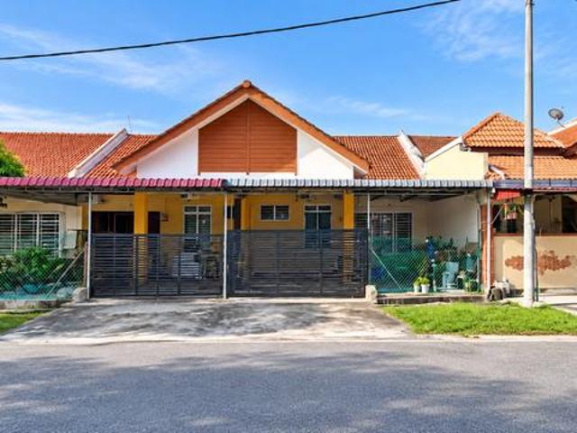Terraced House for sale in Semabok, Malaka