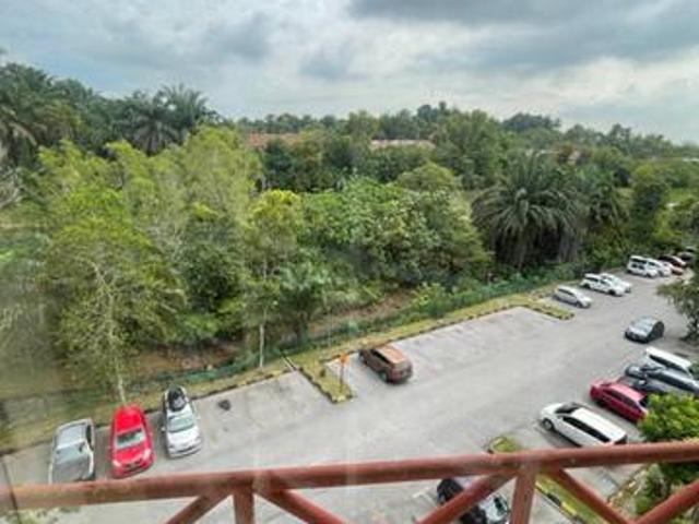 Condominium for sale in Petaling, Alam Impian