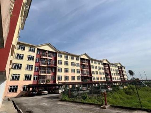 Flat for sale in Wellesley, Penang