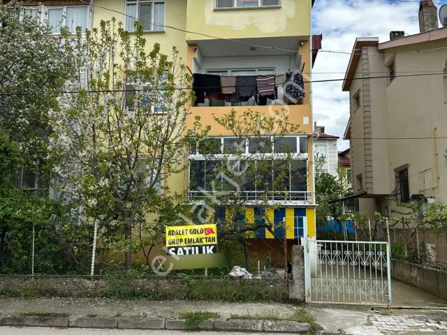 50. Yıl, Niksar içerisinde satılık mülk