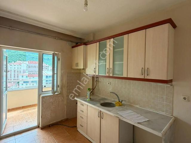 Niksar, Tokat içerisinde satılık mülk