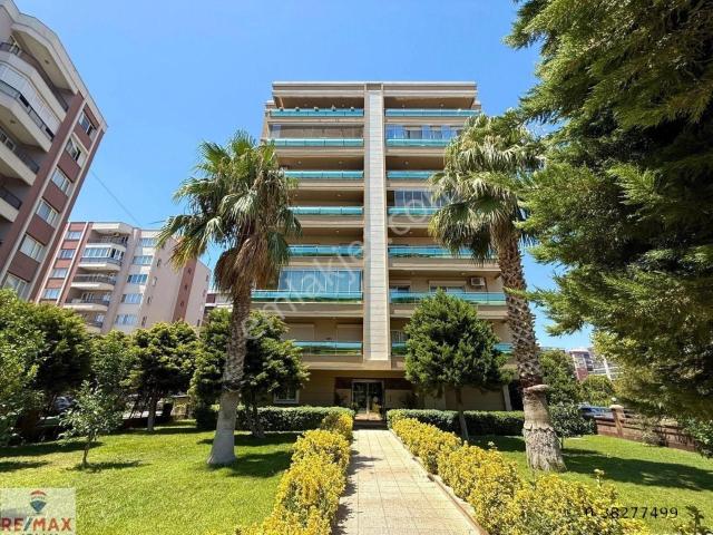 Bayrakli, İzmir içerisinde satılık mülk