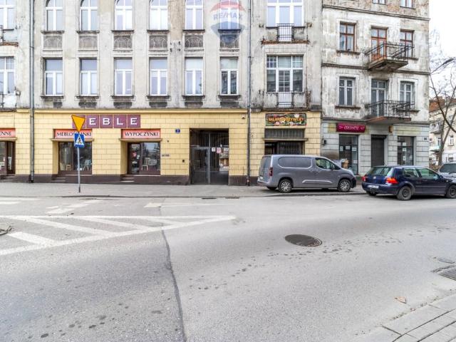 Mieszkanie na sprzedaż w Brzeziny, Łódzkie