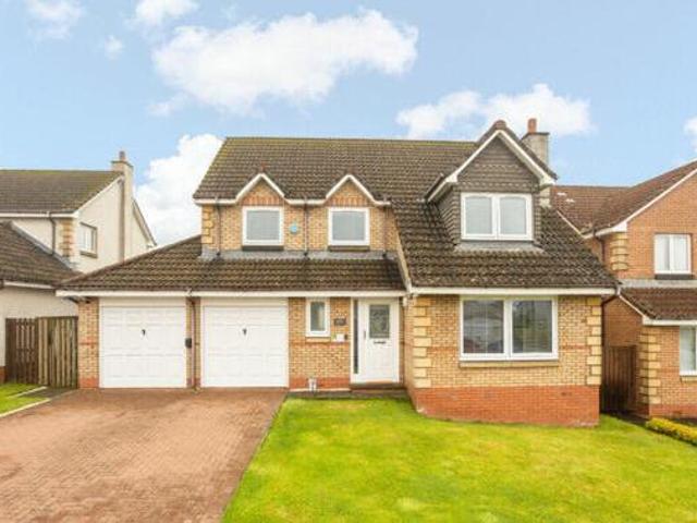 House for sale in Livingston