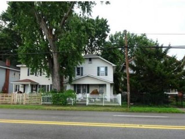 House for sale in Huntington, West Virginia