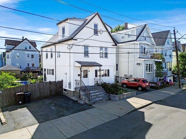 House for sale in Everett, Massachusetts