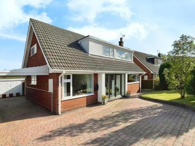 House for sale in Kingsley Moor, Staffordshire