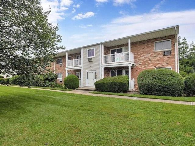 Condo for sale in Central Islip Condo for sale in Central Islip