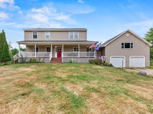 House for sale in Bowdoin, Maine