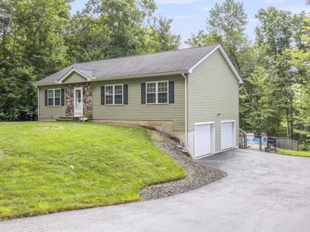 House for sale in East Brookfield, Massachusetts