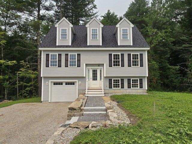 House for sale in Townsend, Massachusetts