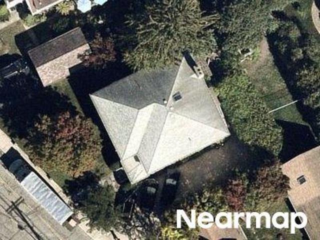 House for sale in Auburndale, Massachusetts