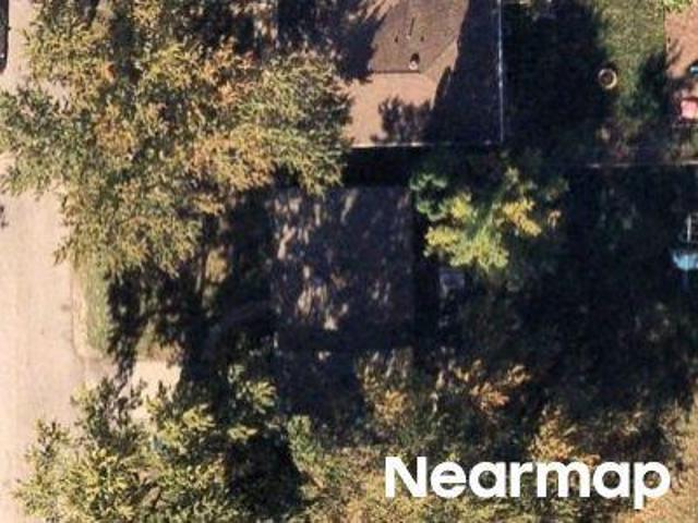House for sale in Lake In The Hills