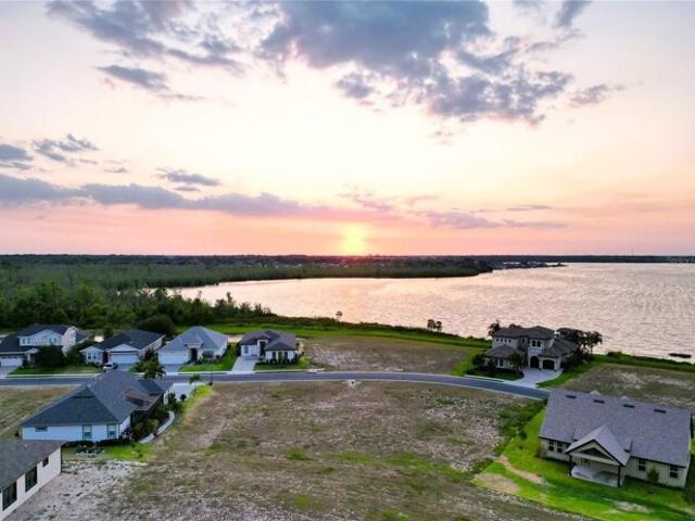 Land for sale in Auburndale Land for sale in Auburndale