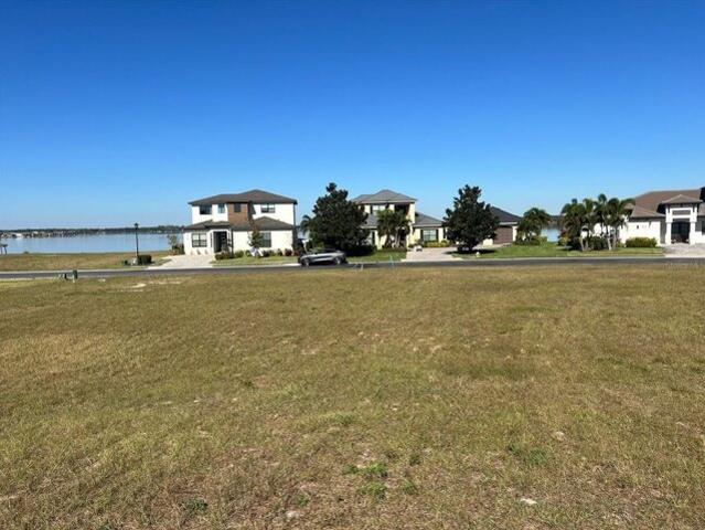 Land for sale in Auburndale Land for sale in Auburndale