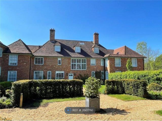 Apartment for rent in Bepton Common, Littlecote