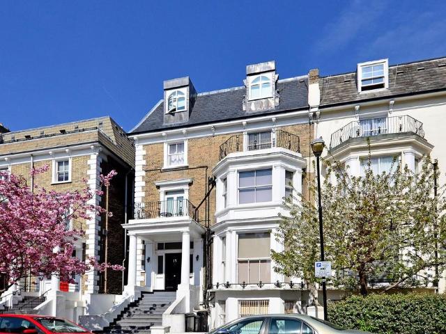 Apartment for rent in Swiss Cottage, Greater London