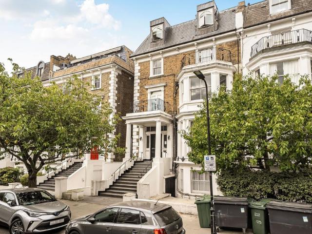 House for rent in Belsize Park, Greater London