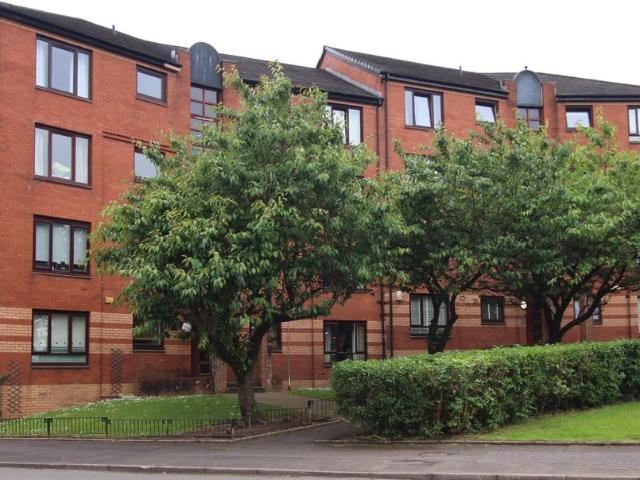Apartment for rent in Petershill, Springburn