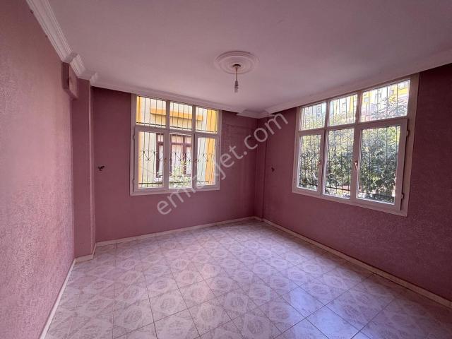 Yeşilyurt Mahallesi, Seyhan içerisinde kiralık Villa