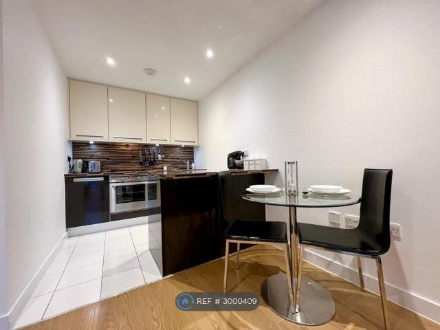 Apartment for rent in London Borough of Lewisham, Deptford