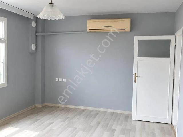 Karacaoğlan Mahallesi, Yüreğir içerisinde kiralık mülk