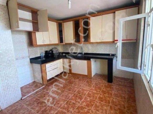 Karacaoğlan Mahallesi, Yüreğir içerisinde kiralık Villa