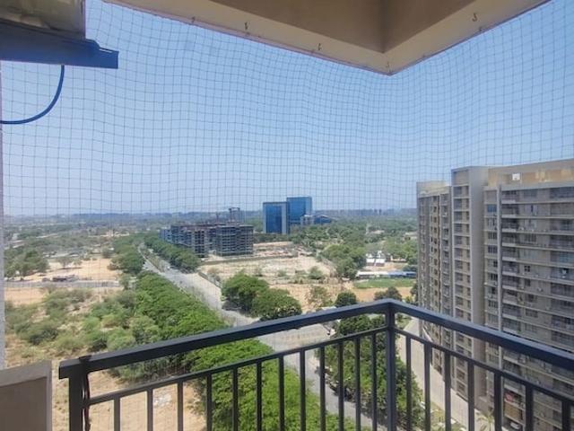Flat for sale in Ahmadabad, Gujarat