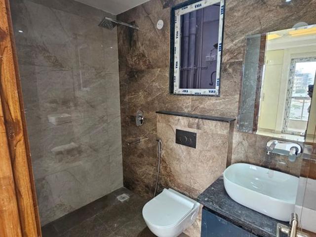 Flat for rent in Hariana