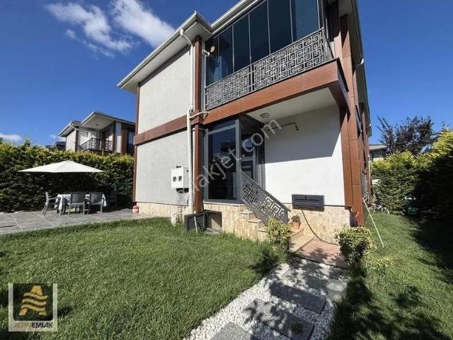 Karapınar Mahallesi, Adapazarı içerisinde satılık Villa