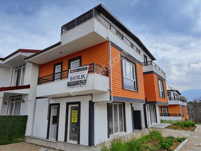 Kartepe, Kocaeli içerisinde satılık Villa