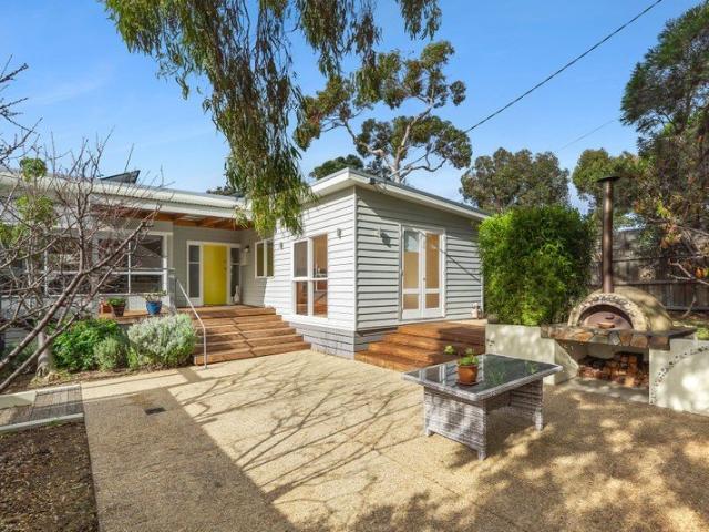 House for sale in Ocean Grove, Victoria