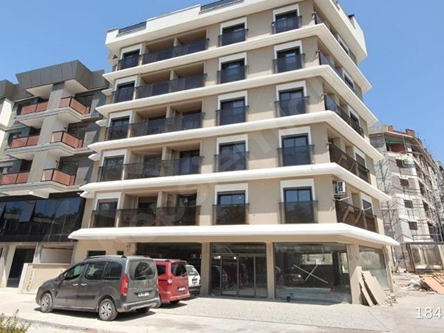 Buca, İzmir içerisinde satılık mülk
