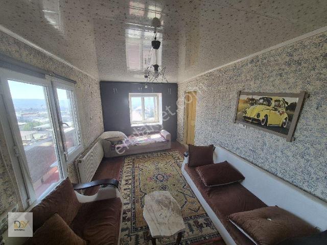 Buca, İzmir içerisinde kiralık mülk
