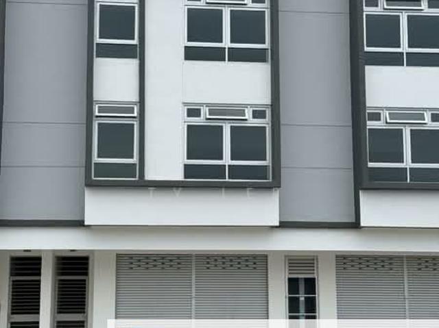 Shop for rent in Tebrau, Johor