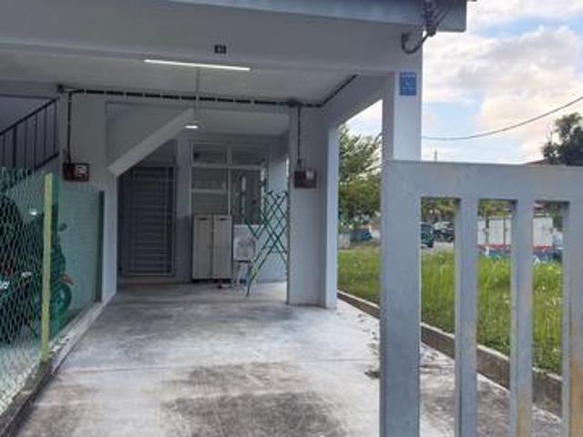 Townhouse for rent in Tebrau, Johor