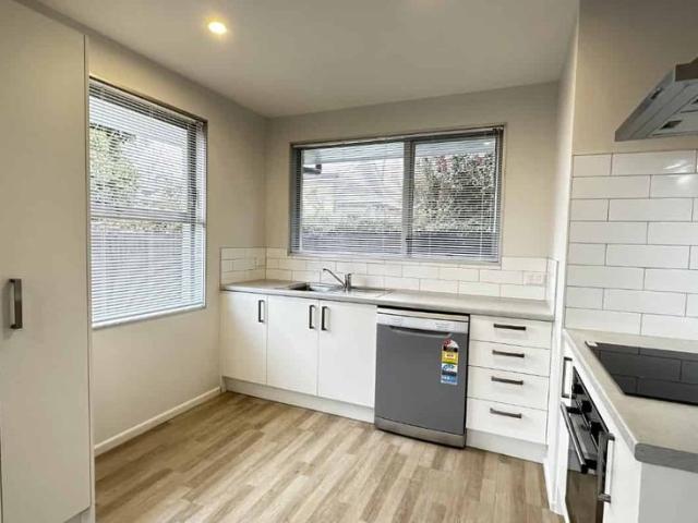 Apartment for rent in Addington, Canterbury