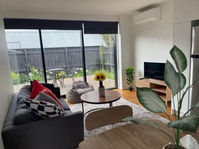Apartment for rent in Addington, Canterbury
