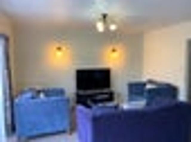 Townhouse for rent in Heathcote, Canterbury