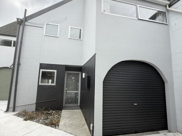 House for rent in Heathcote, Canterbury