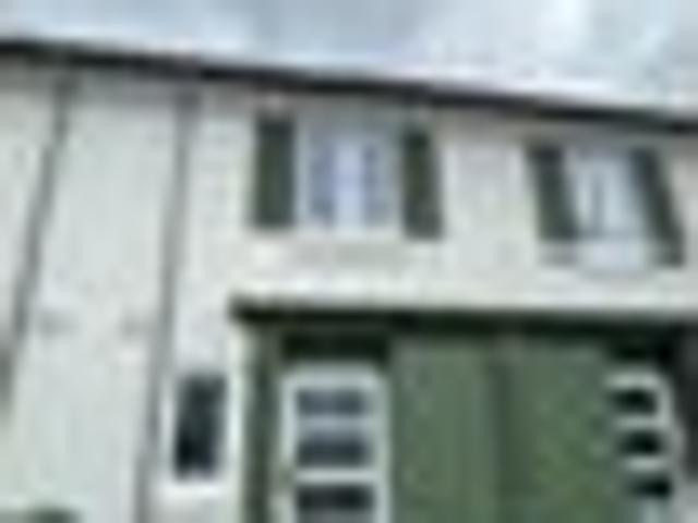 Townhouse for rent in Addington, Canterbury