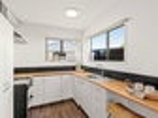 Apartment for rent in Addington, Canterbury