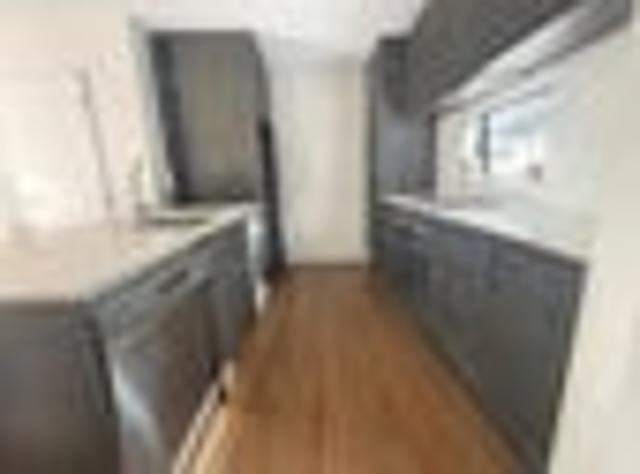 Townhouse for rent in Addington, Canterbury